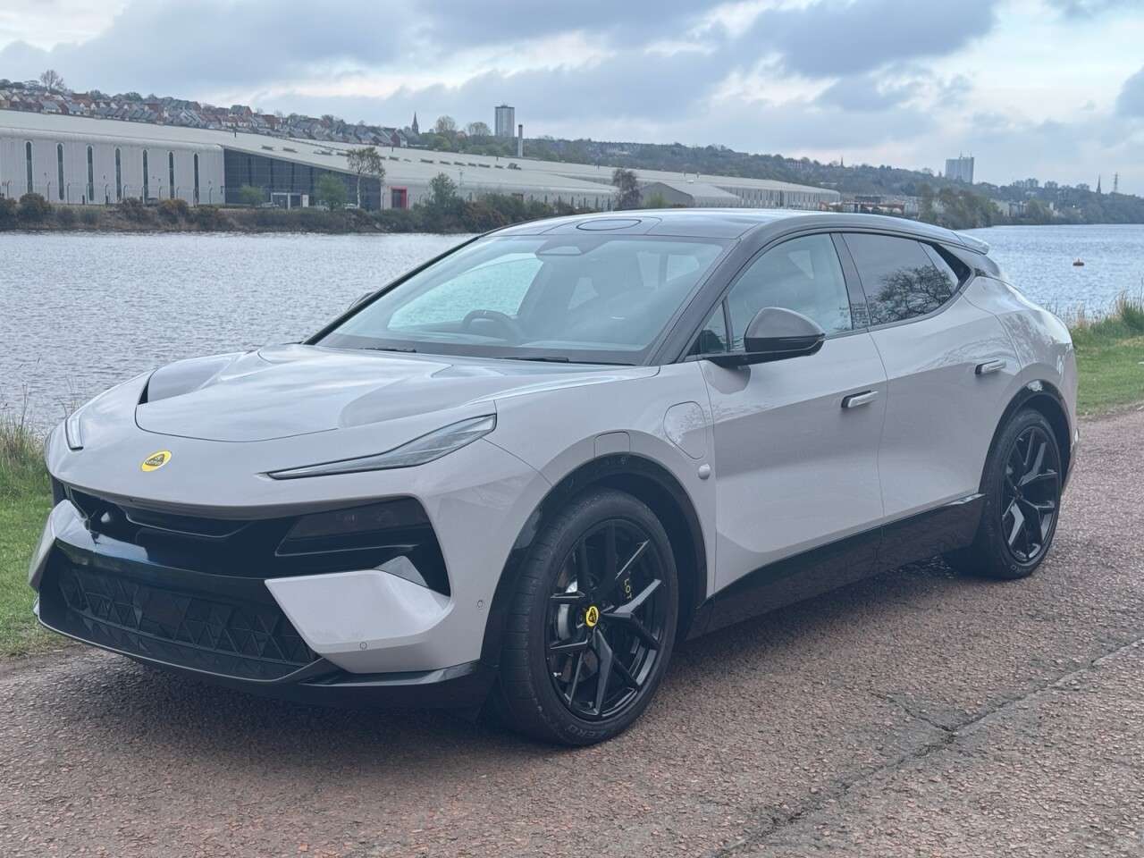 null LOTUS 2 ELEVEN null LOTUS 2 ELEVEN