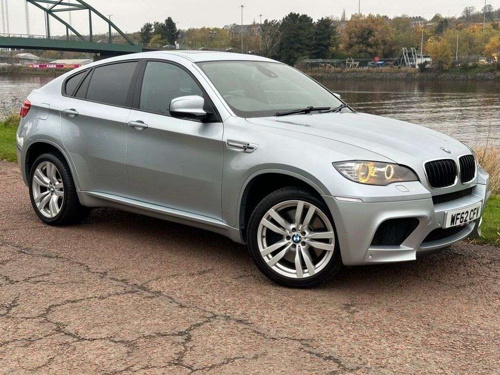 A 2012 BMW X6 M 4.4i V8 SUV 5dr Petrol Steptronic xDrive Euro 5 (555 ps) A 2012 BMW X6 M 4.4i V8 SUV 5dr Petrol Steptronic xDrive Euro 5 (555 ps)
