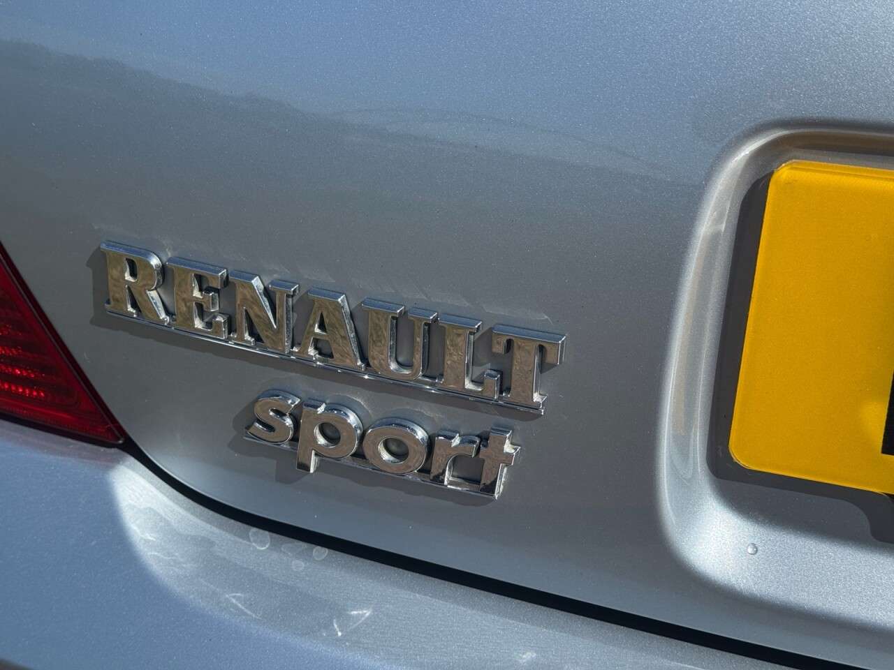 2002 RENAULT CLIO 2002 RENAULT CLIO