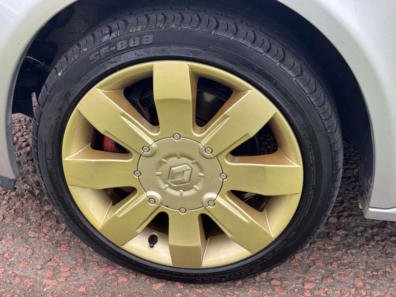 2004 RENAULT CLIO 2004 RENAULT CLIO