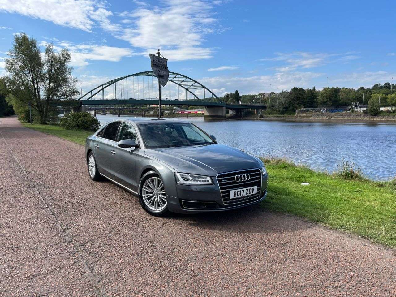2017 AUDI A8 2017 AUDI A8