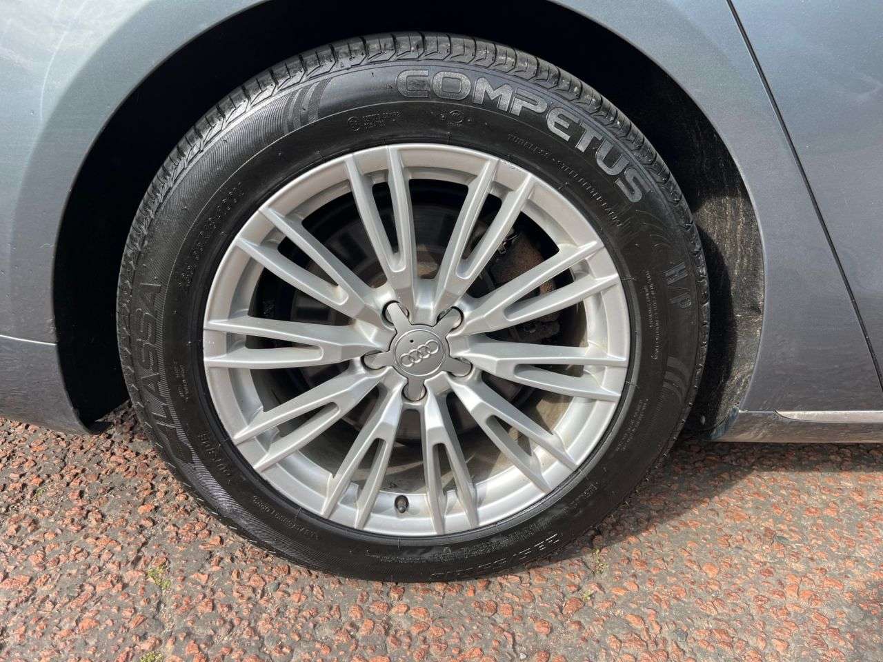 2017 AUDI A8 2017 AUDI A8