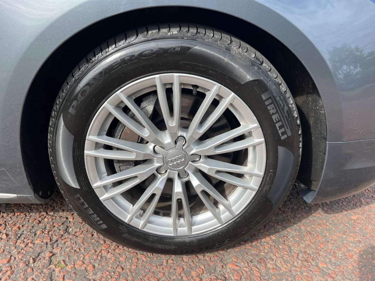 2017 AUDI A8 2017 AUDI A8