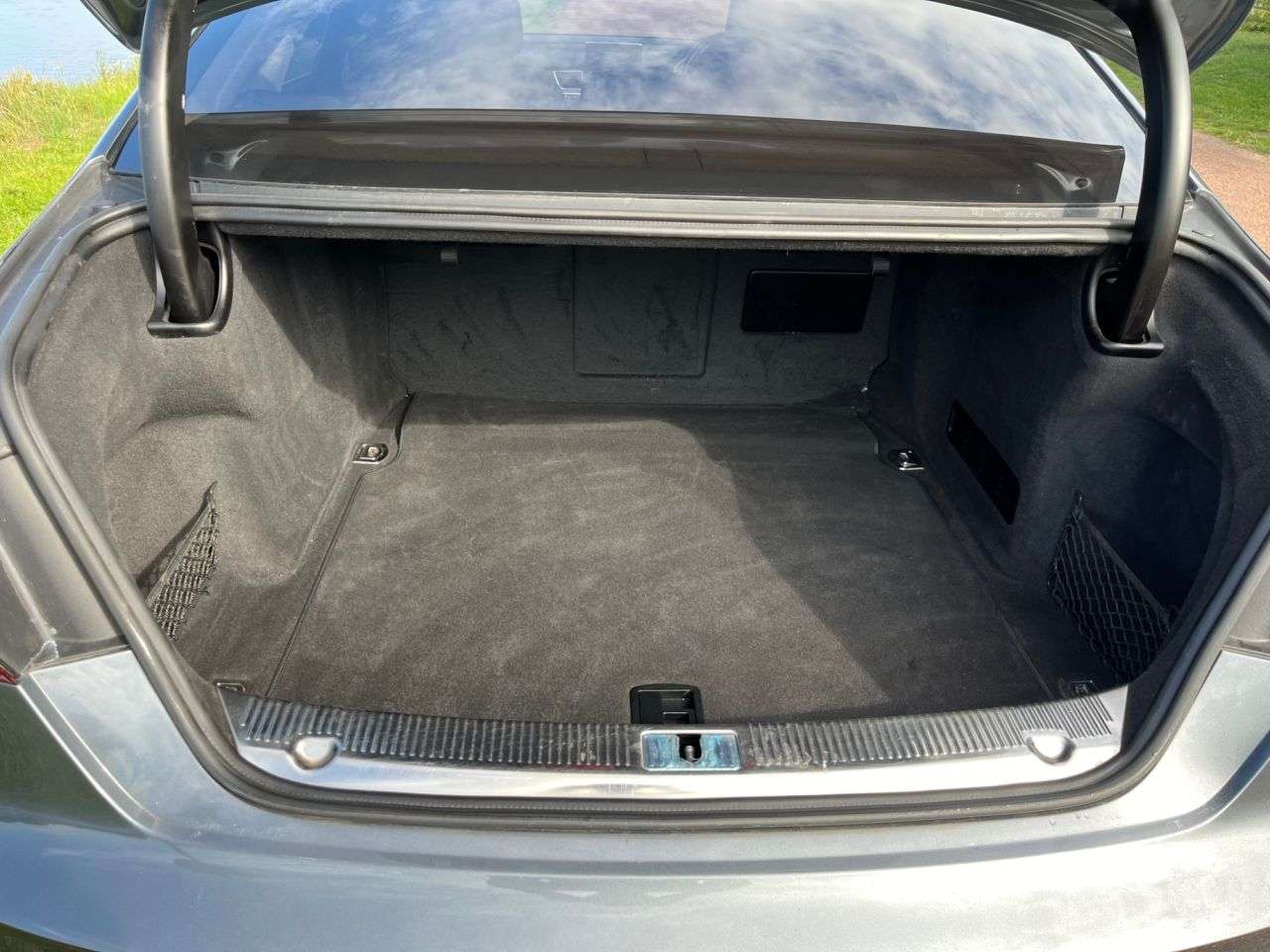 2017 AUDI A8 2017 AUDI A8