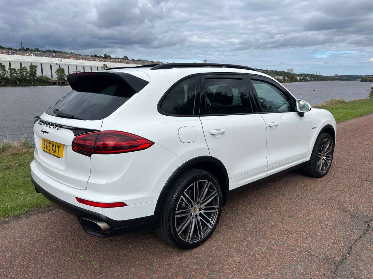 2015 PORSCHE CAYENNE 2015 PORSCHE CAYENNE