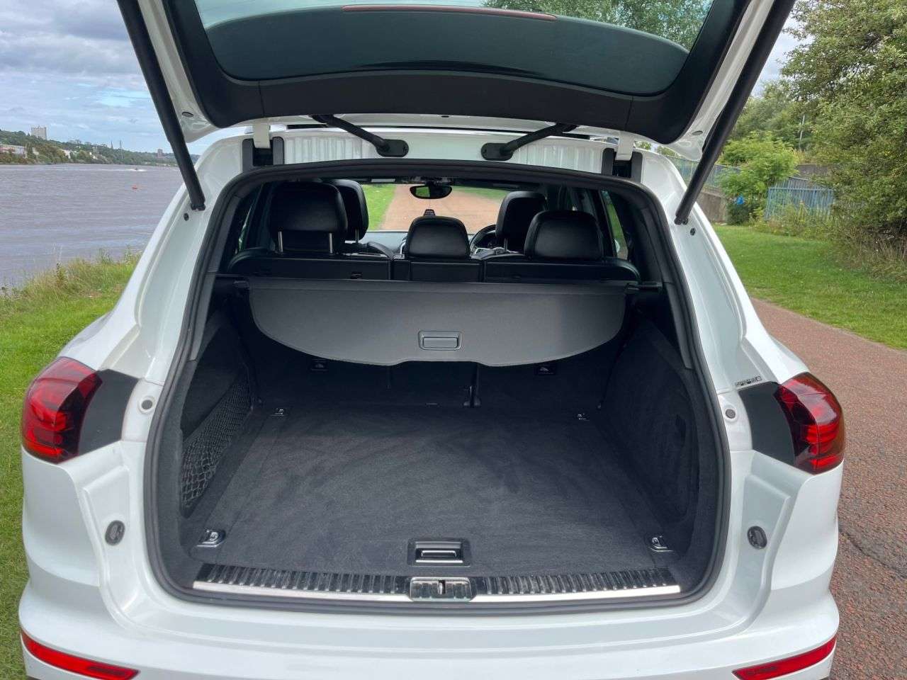 2015 PORSCHE CAYENNE 2015 PORSCHE CAYENNE