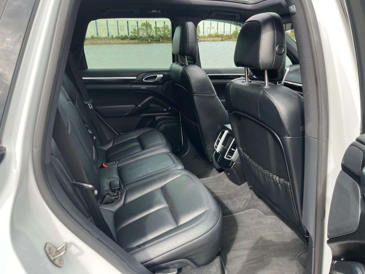 2015 PORSCHE CAYENNE 2015 PORSCHE CAYENNE