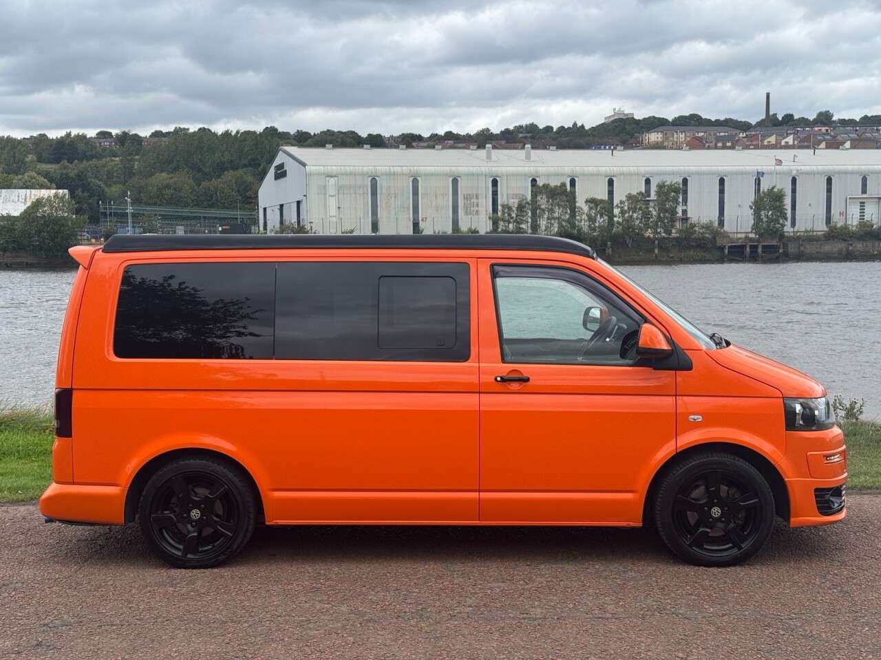 A 2012 VOLKSWAGEN TRANSPORTER 2.0 TDI T32 Panel Van 4dr Diesel Manual L1 H1 (219 g/km, 138 bhp) ***FULL S A 2012 VOLKSWAGEN TRANSPORTER 2.0 TDI T32 Panel Van 4dr Diesel Manual L1 H1 (219 g/km, 138 bhp) ***FULL S