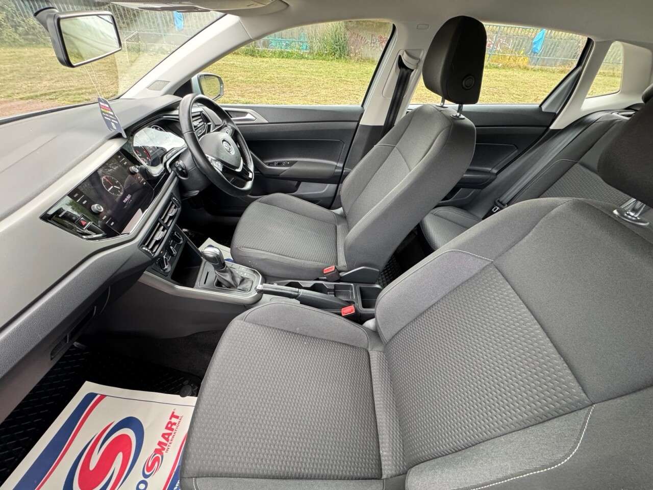 2019 VOLKSWAGEN POLO 2019 VOLKSWAGEN POLO