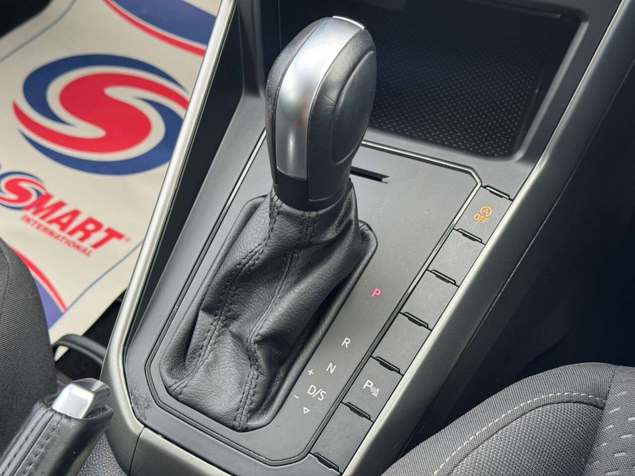 2019 VOLKSWAGEN POLO 2019 VOLKSWAGEN POLO