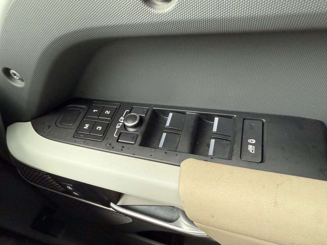 2021 LAND ROVER DEFENDER 2021 LAND ROVER DEFENDER