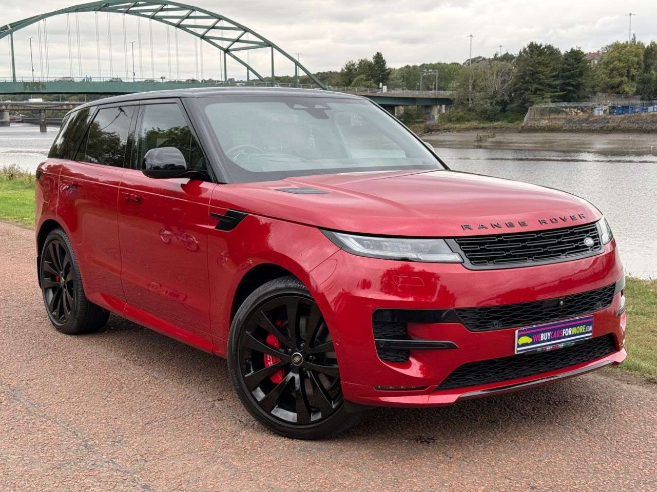 A null LAND ROVER RANGE ROVER SPORT 3.0 P510e 38.2kWh First Edition SUV 5dr Petrol Plug-in Hybrid Auto 4WD Euro A null LAND ROVER RANGE ROVER SPORT 3.0 P510e 38.2kWh First Edition SUV 5dr Petrol Plug-in Hybrid Auto 4WD Euro