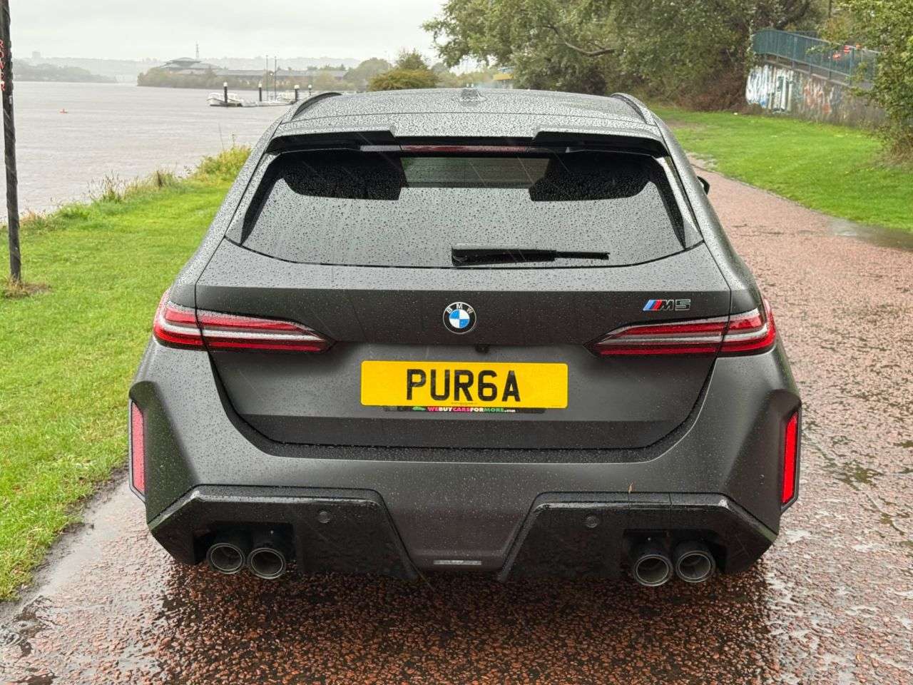 null BMW M5 null BMW M5