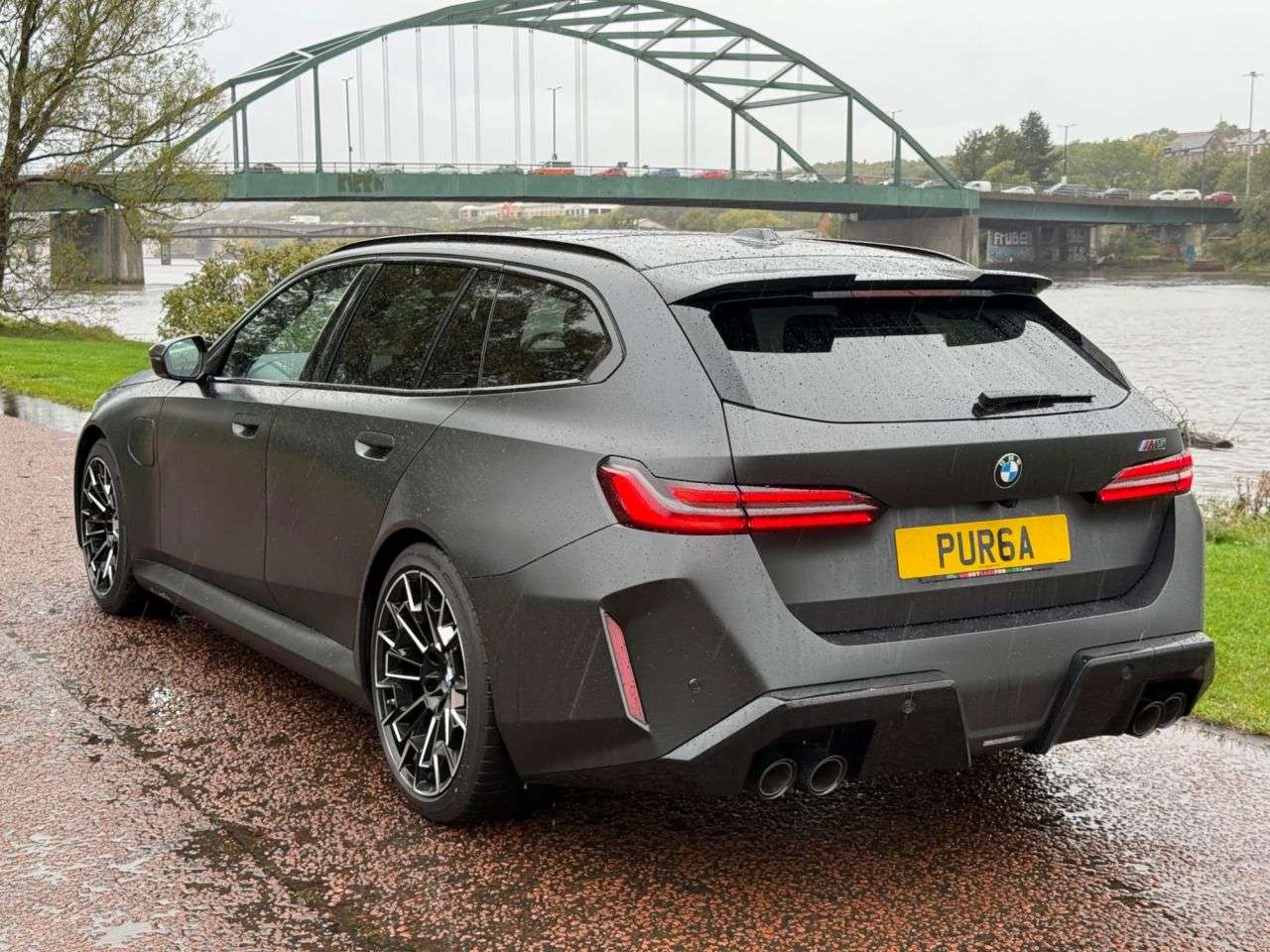 null BMW M5 null BMW M5