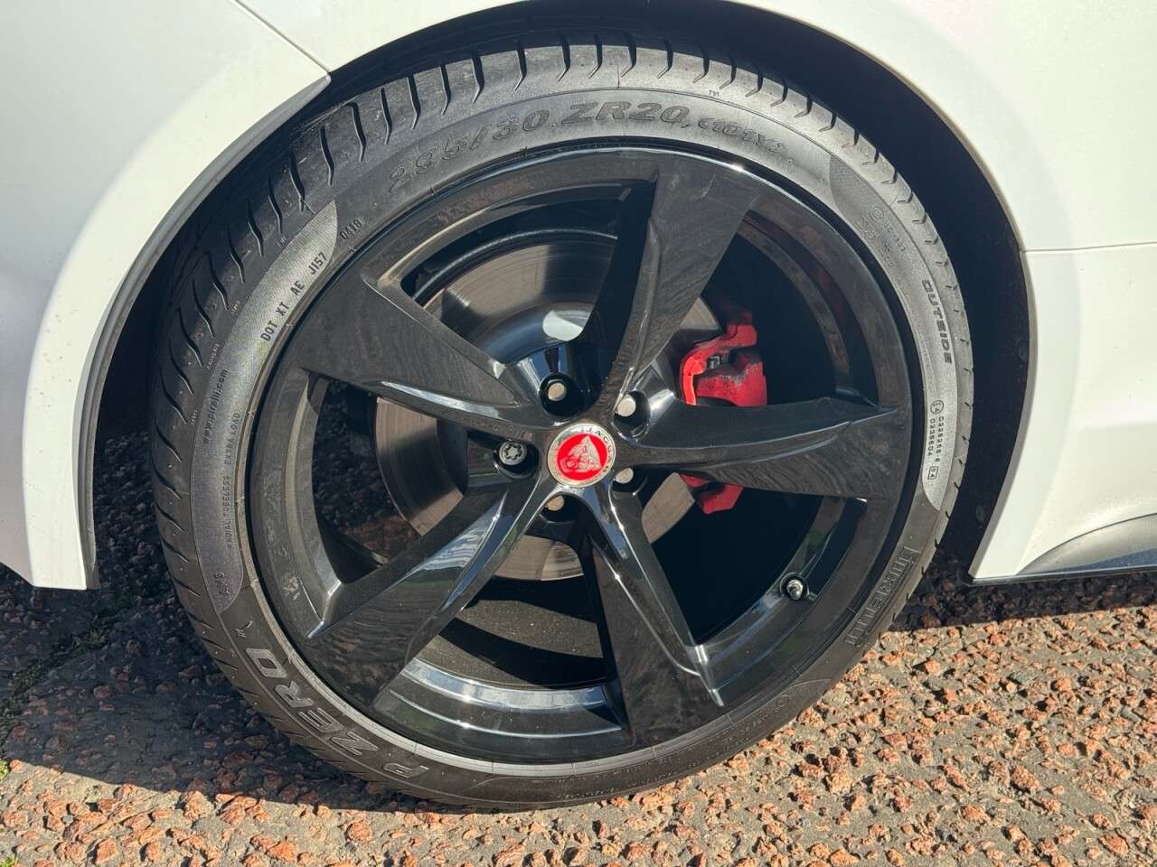 2018 JAGUAR F-TYPE 2018 JAGUAR F-TYPE