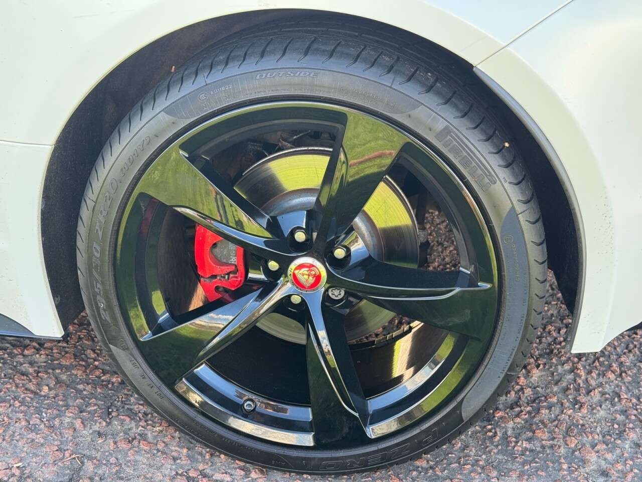 2018 JAGUAR F-TYPE 2018 JAGUAR F-TYPE