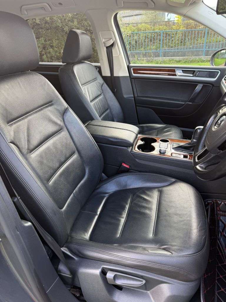 2015 VOLKSWAGEN TOUAREG 2015 VOLKSWAGEN TOUAREG