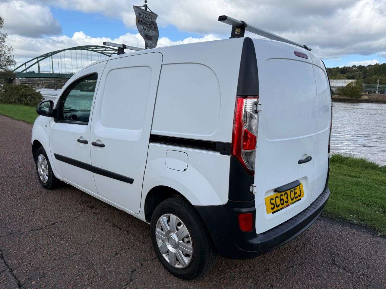 2013 RENAULT KANGOO 2013 RENAULT KANGOO