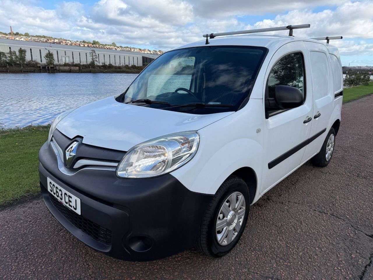 2013 RENAULT KANGOO 2013 RENAULT KANGOO