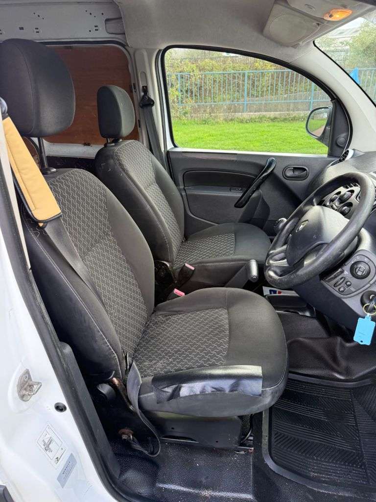 2013 RENAULT KANGOO 2013 RENAULT KANGOO