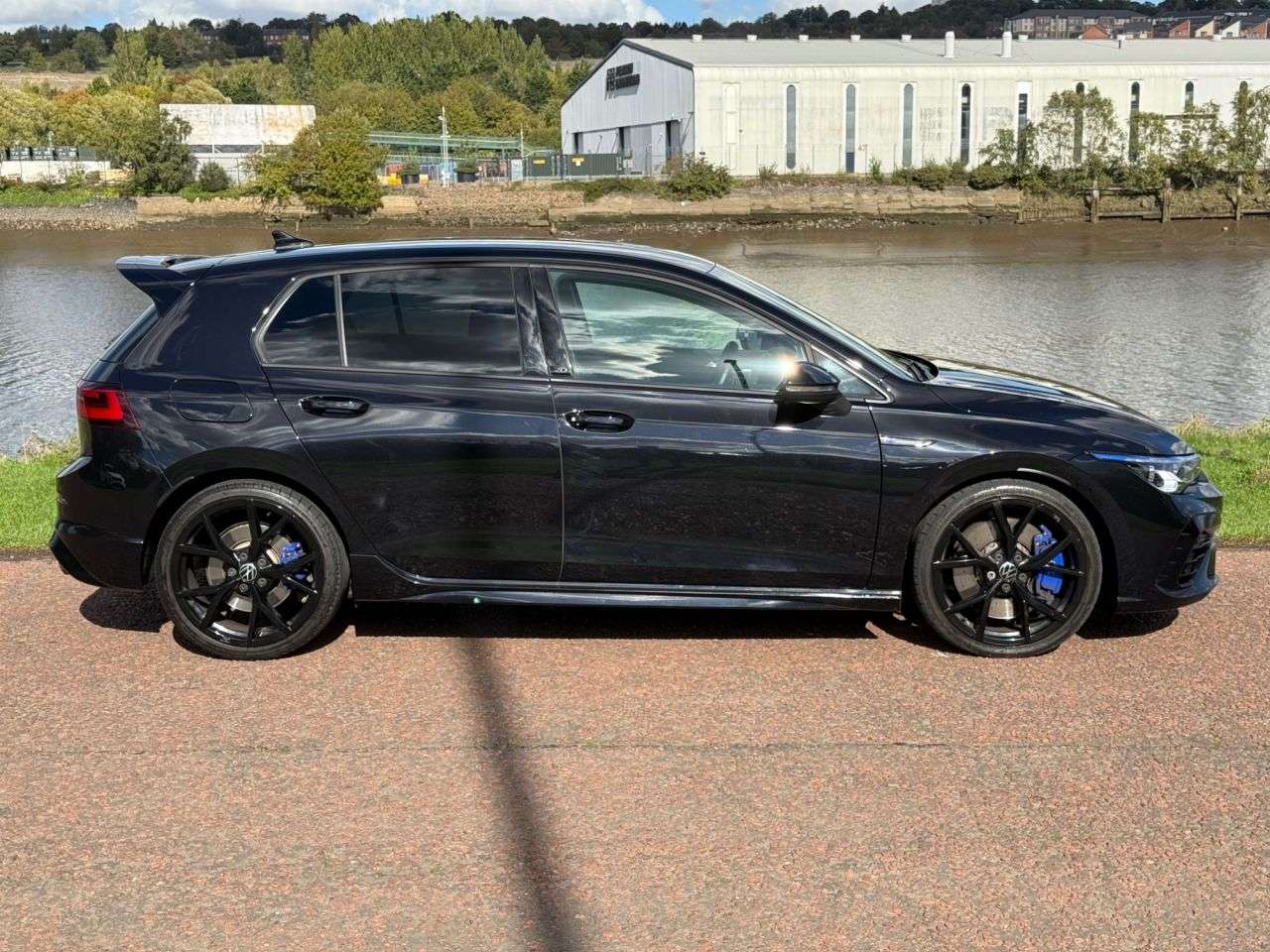 A 2022 VOLKSWAGEN GOLF 2.0 TSI R 20 Years Hatchback 5dr Petrol DSG 4Motion Euro 6 (s/s) (333 ps) * A 2022 VOLKSWAGEN GOLF 2.0 TSI R 20 Years Hatchback 5dr Petrol DSG 4Motion Euro 6 (s/s) (333 ps) *