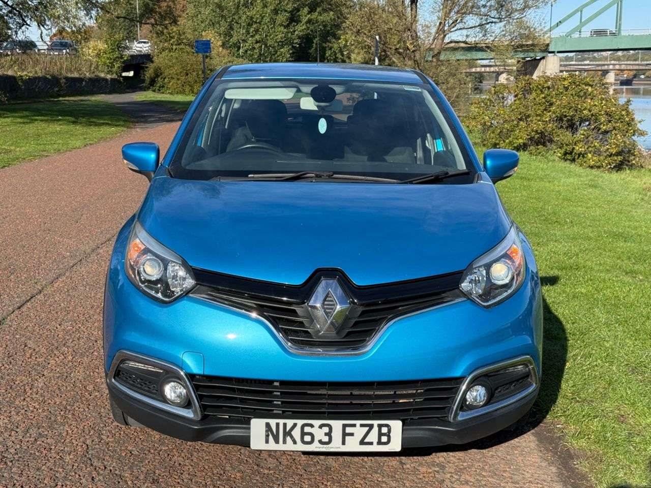 A 2013 RENAULT CAPTUR 0.9 TCe ENERGY Expression + SUV 5dr Petrol Manual Euro 5 (s/s) (90 ps) **US A 2013 RENAULT CAPTUR 0.9 TCe ENERGY Expression + SUV 5dr Petrol Manual Euro 5 (s/s) (90 ps) **US