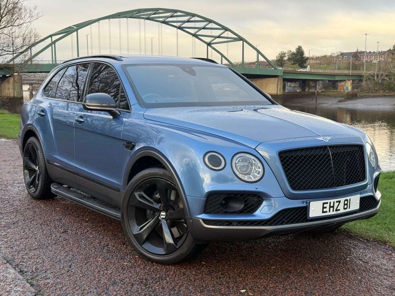 2024 BENTLEY BENTAYGA 2024 BENTLEY BENTAYGA