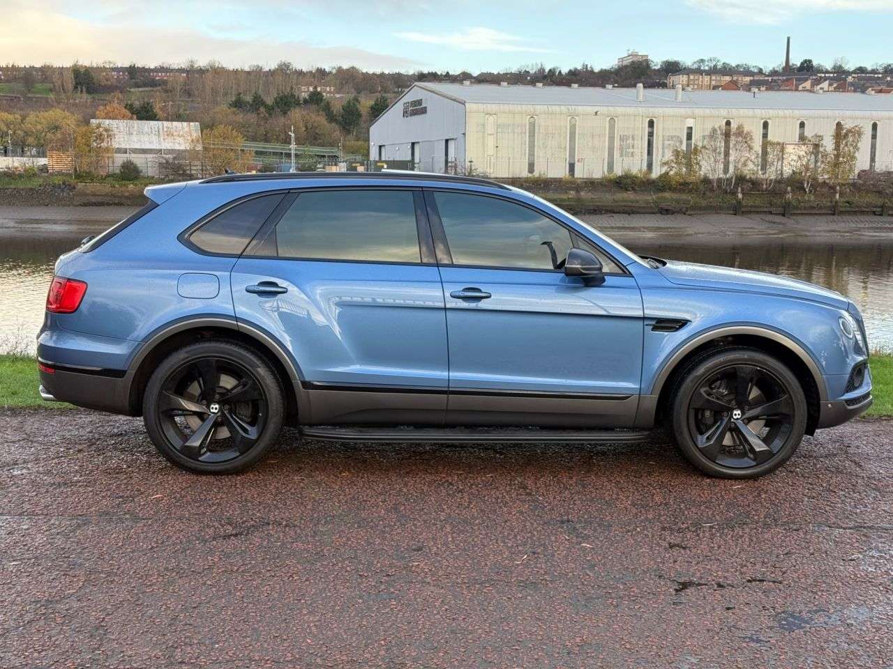 2024 BENTLEY BENTAYGA 2024 BENTLEY BENTAYGA