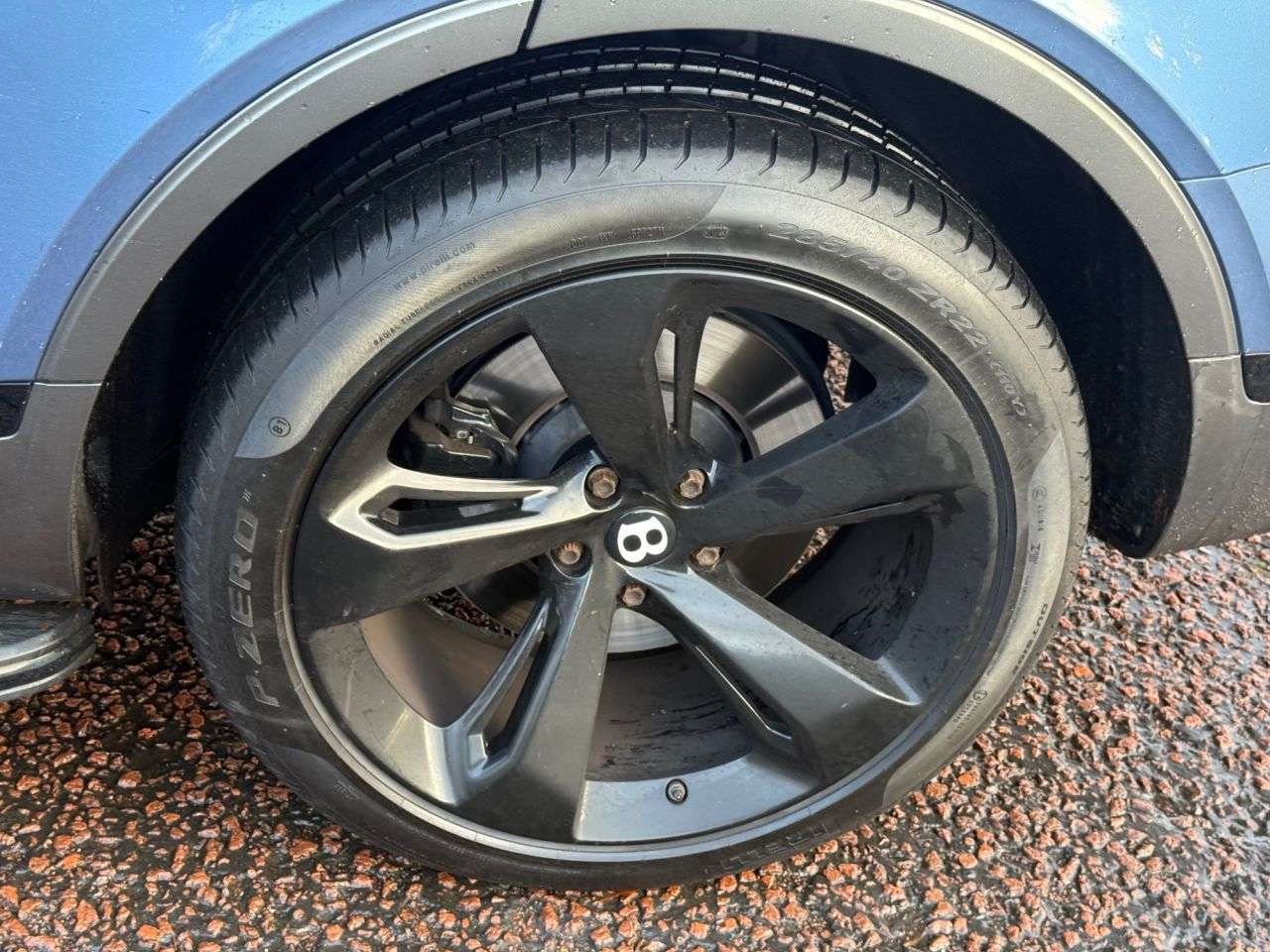 2024 BENTLEY BENTAYGA 2024 BENTLEY BENTAYGA