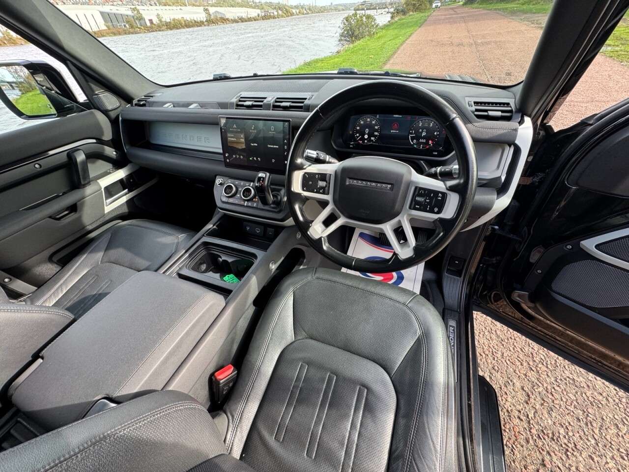 2021 LAND ROVER DEFENDER 2021 LAND ROVER DEFENDER