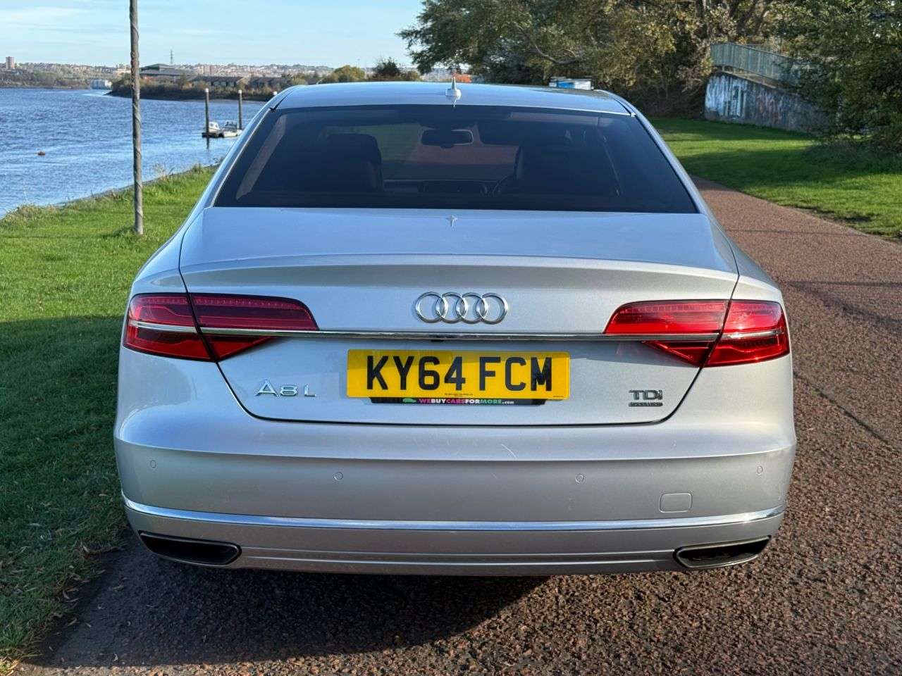 2014 AUDI A8 2014 AUDI A8