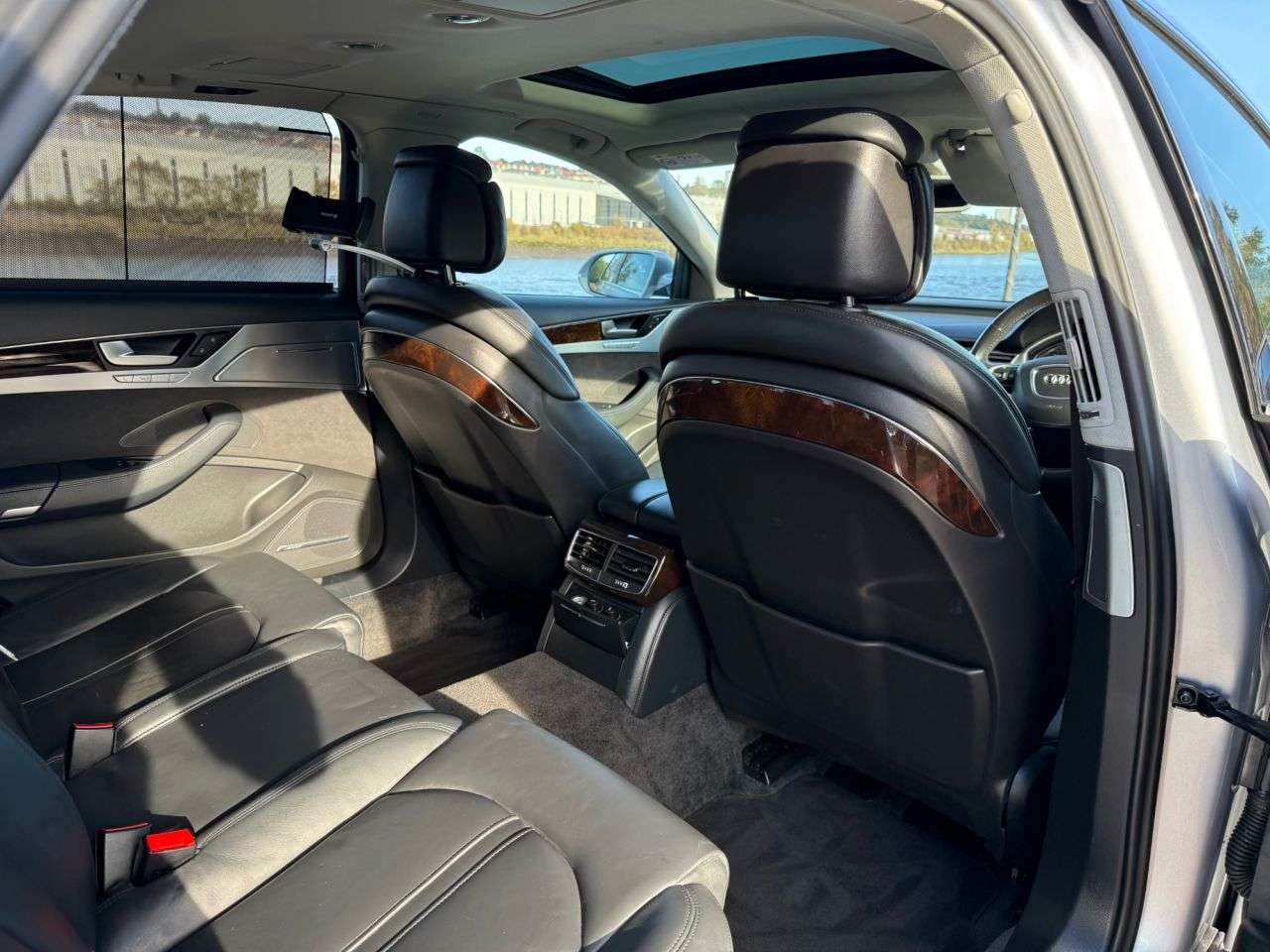 2014 AUDI A8 2014 AUDI A8