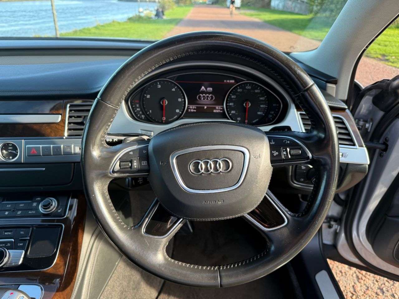 2014 AUDI A8 2014 AUDI A8