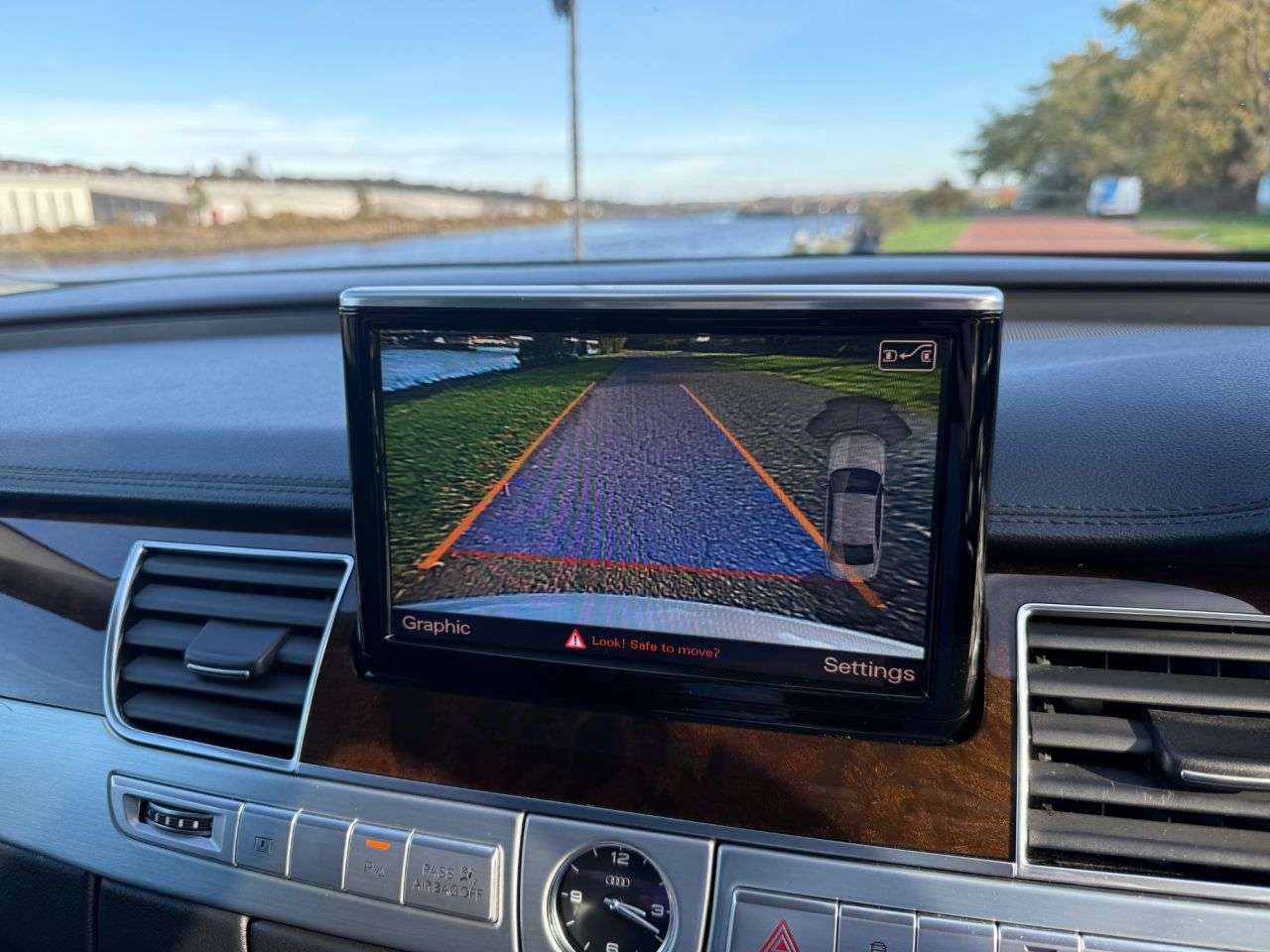 2014 AUDI A8 2014 AUDI A8