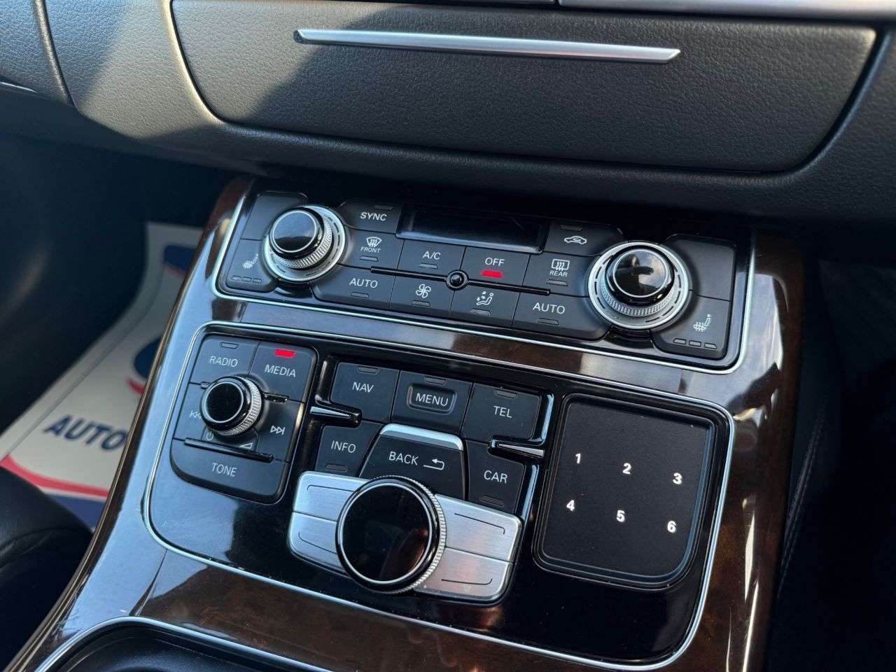 2014 AUDI A8 2014 AUDI A8