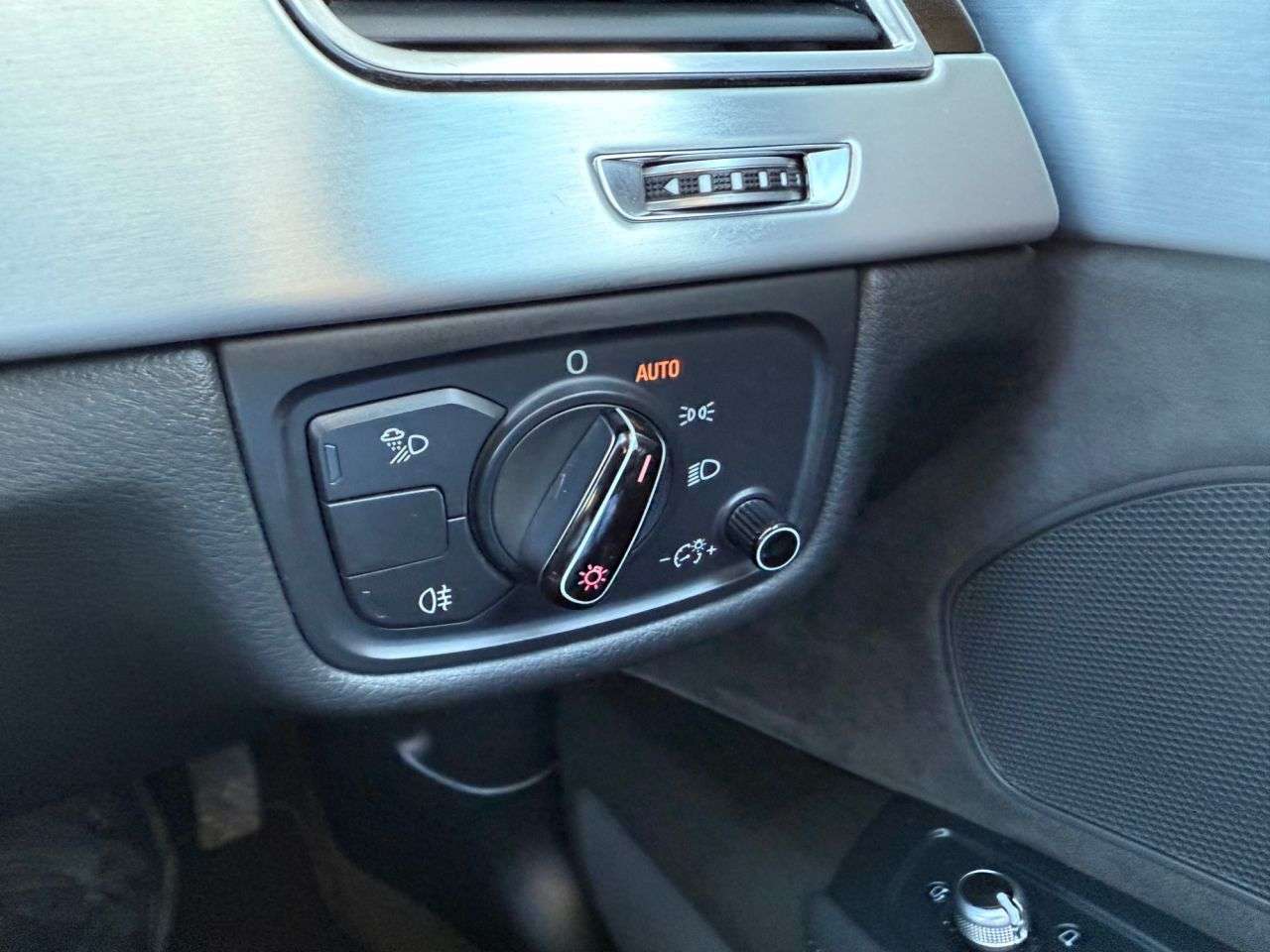 2014 AUDI A8 2014 AUDI A8