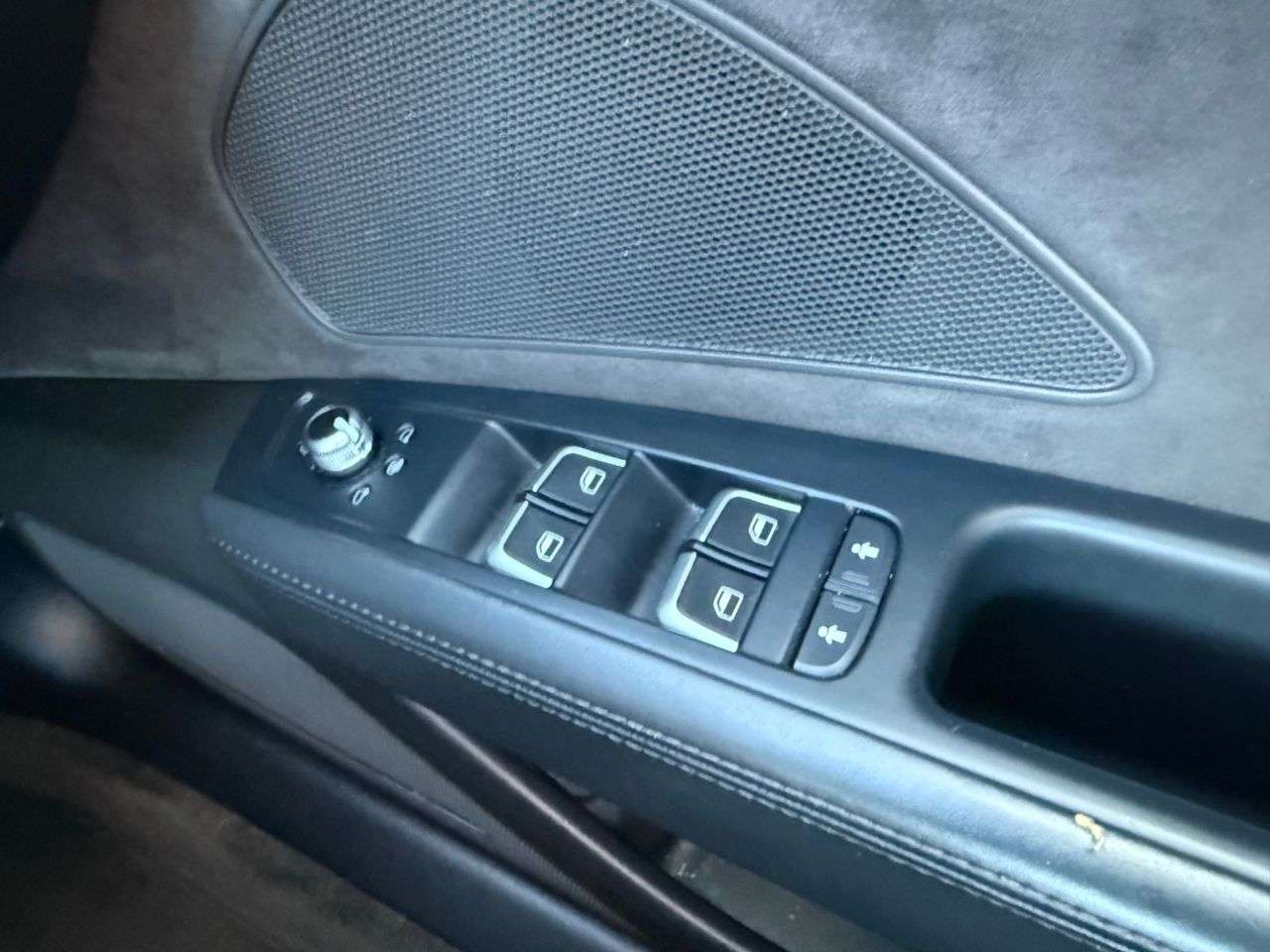 2014 AUDI A8 2014 AUDI A8