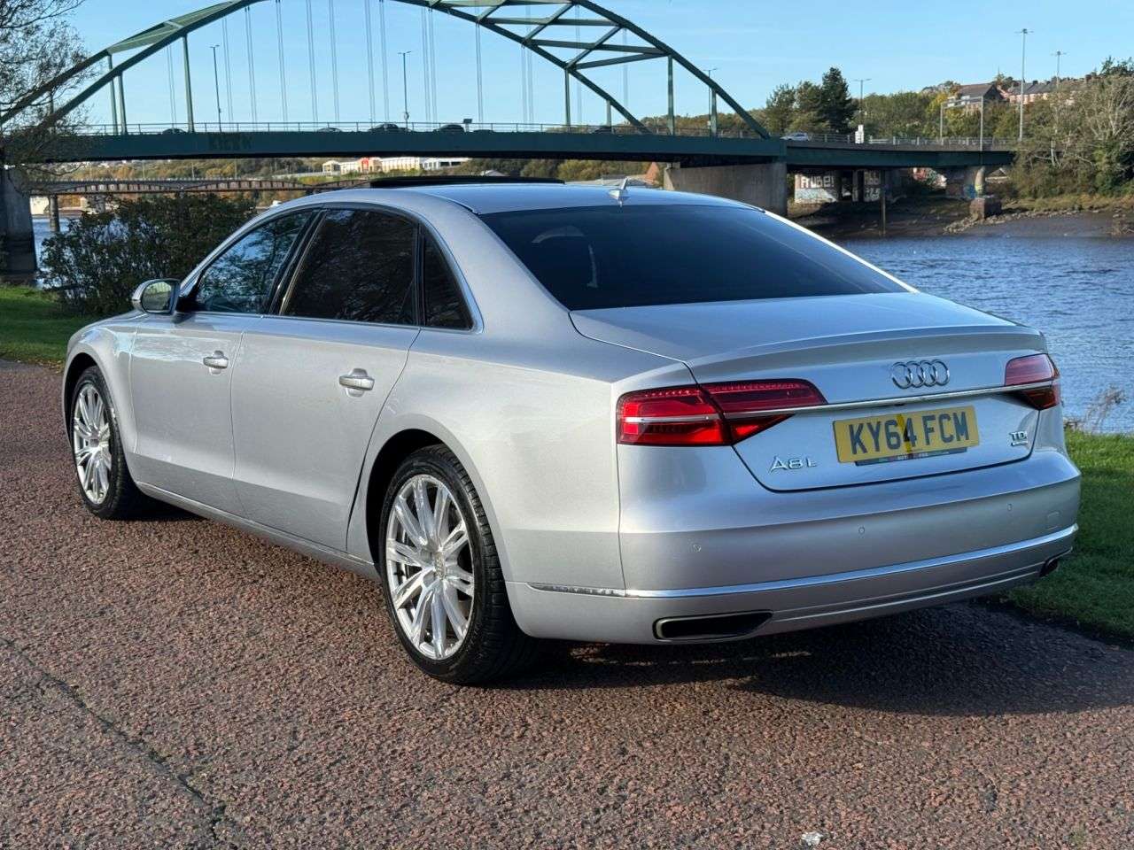 2014 AUDI A8 2014 AUDI A8