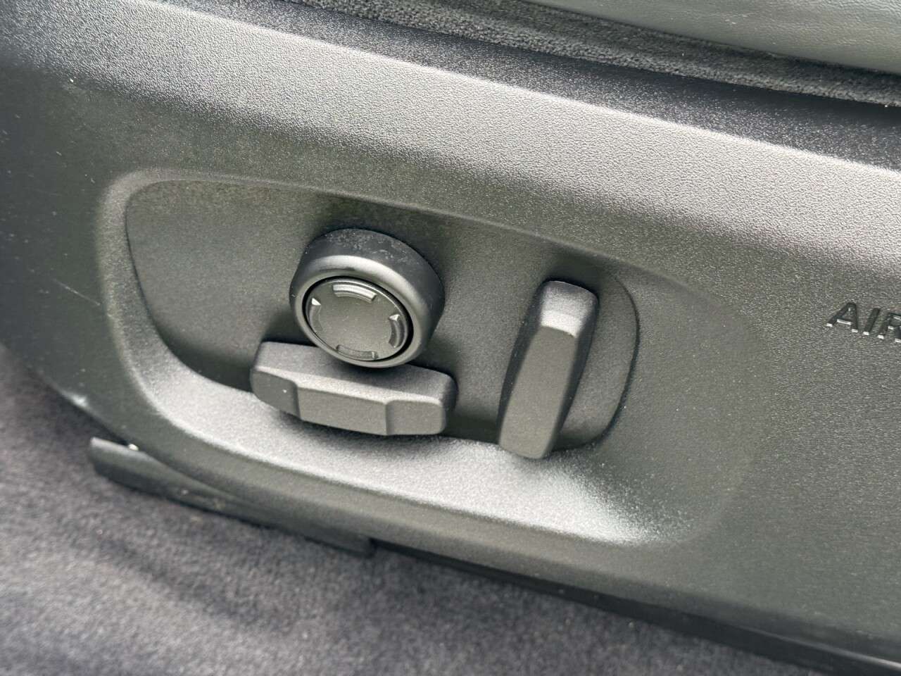 2017 LAND ROVER RANGE ROVER EVOQUE 2017 LAND ROVER RANGE ROVER EVOQUE