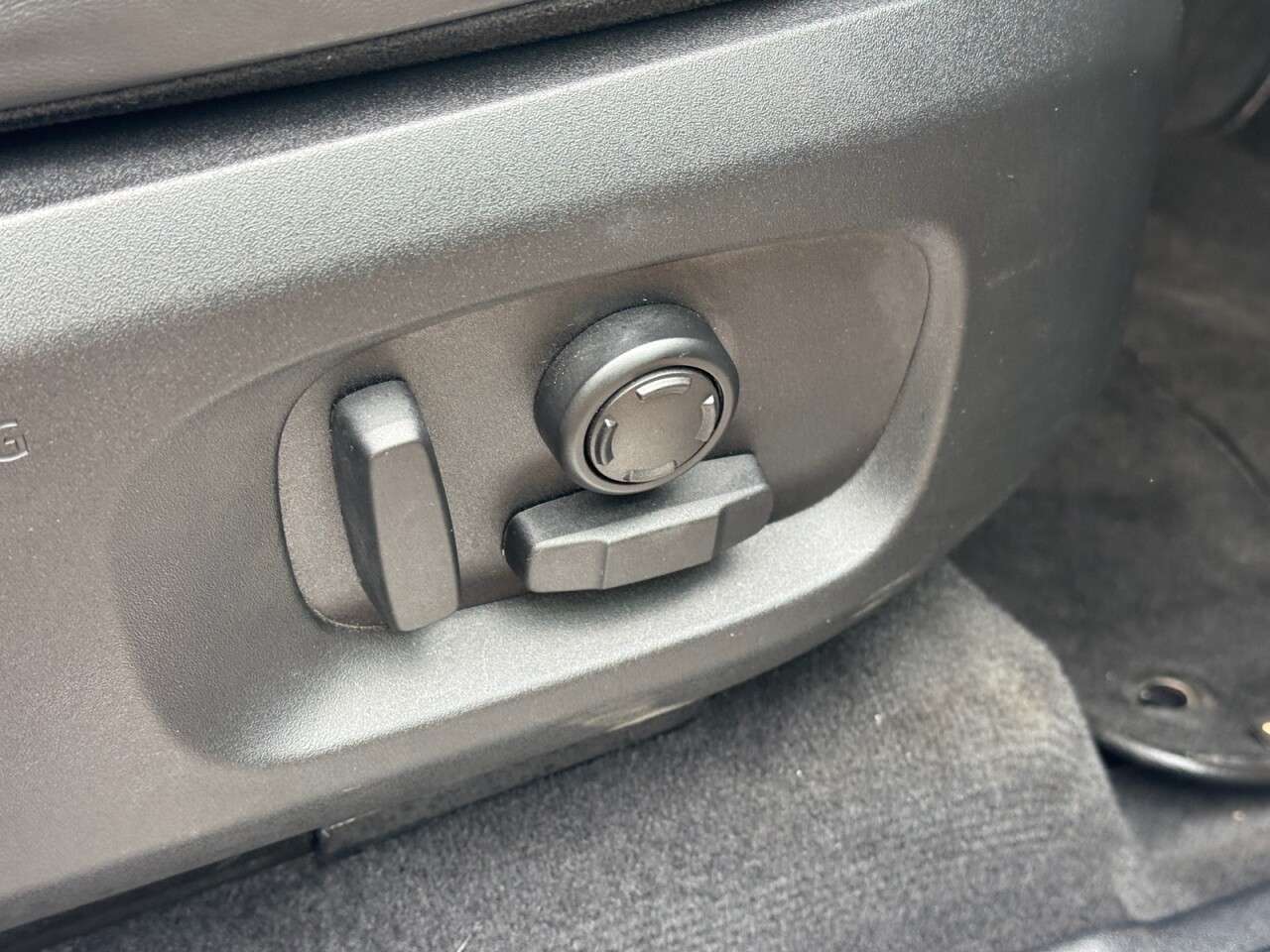 2017 LAND ROVER RANGE ROVER EVOQUE 2017 LAND ROVER RANGE ROVER EVOQUE