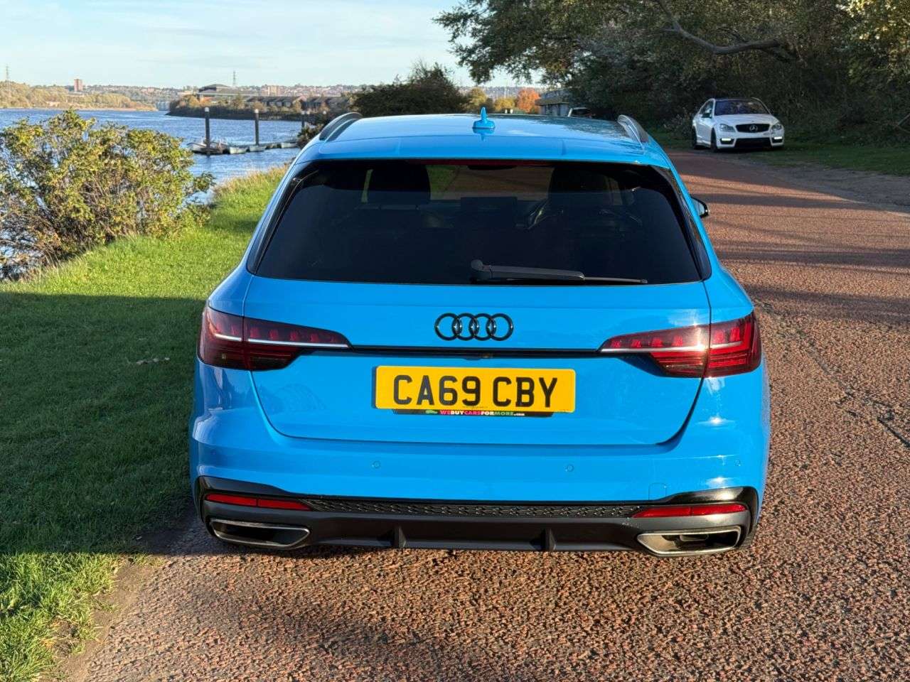 2019 AUDI A4 AVANT 2019 AUDI A4 AVANT