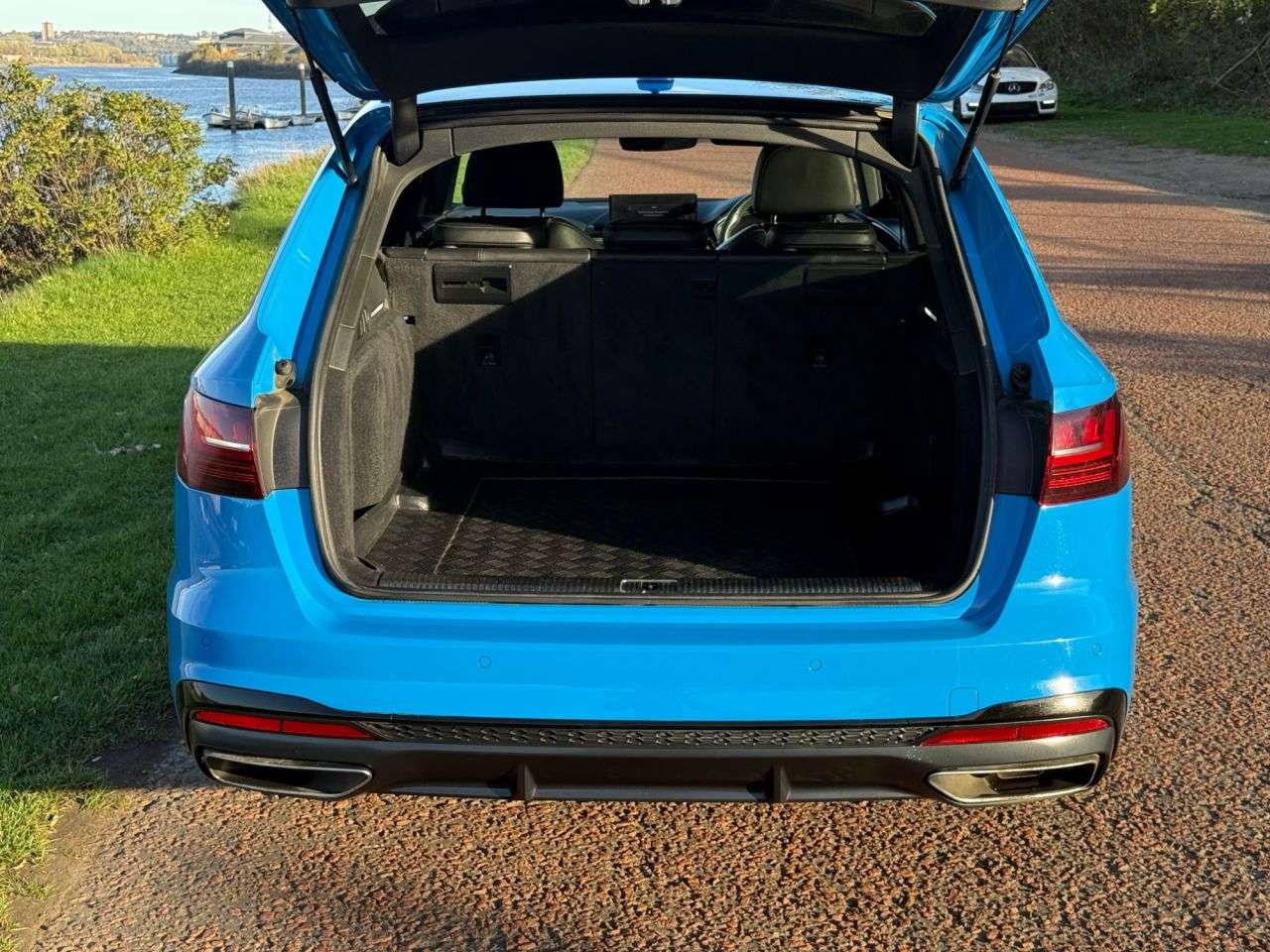 2019 AUDI A4 AVANT 2019 AUDI A4 AVANT