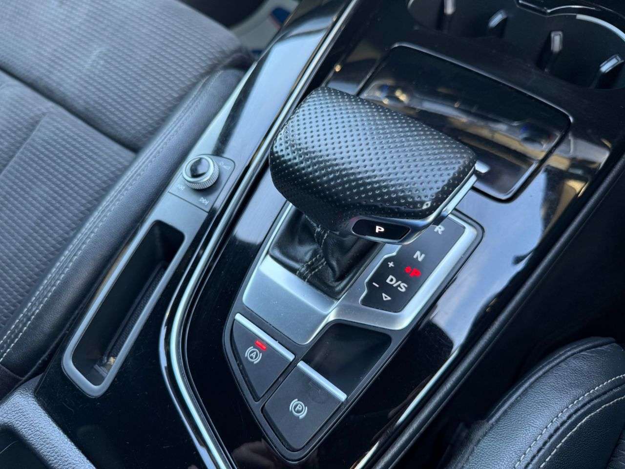 2019 AUDI A4 AVANT 2019 AUDI A4 AVANT