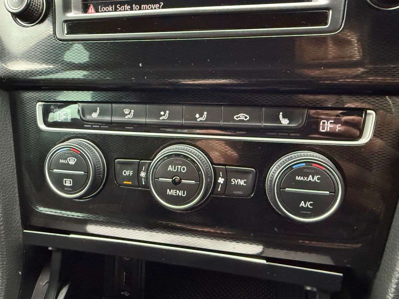 2016 VOLKSWAGEN GOLF 2016 VOLKSWAGEN GOLF