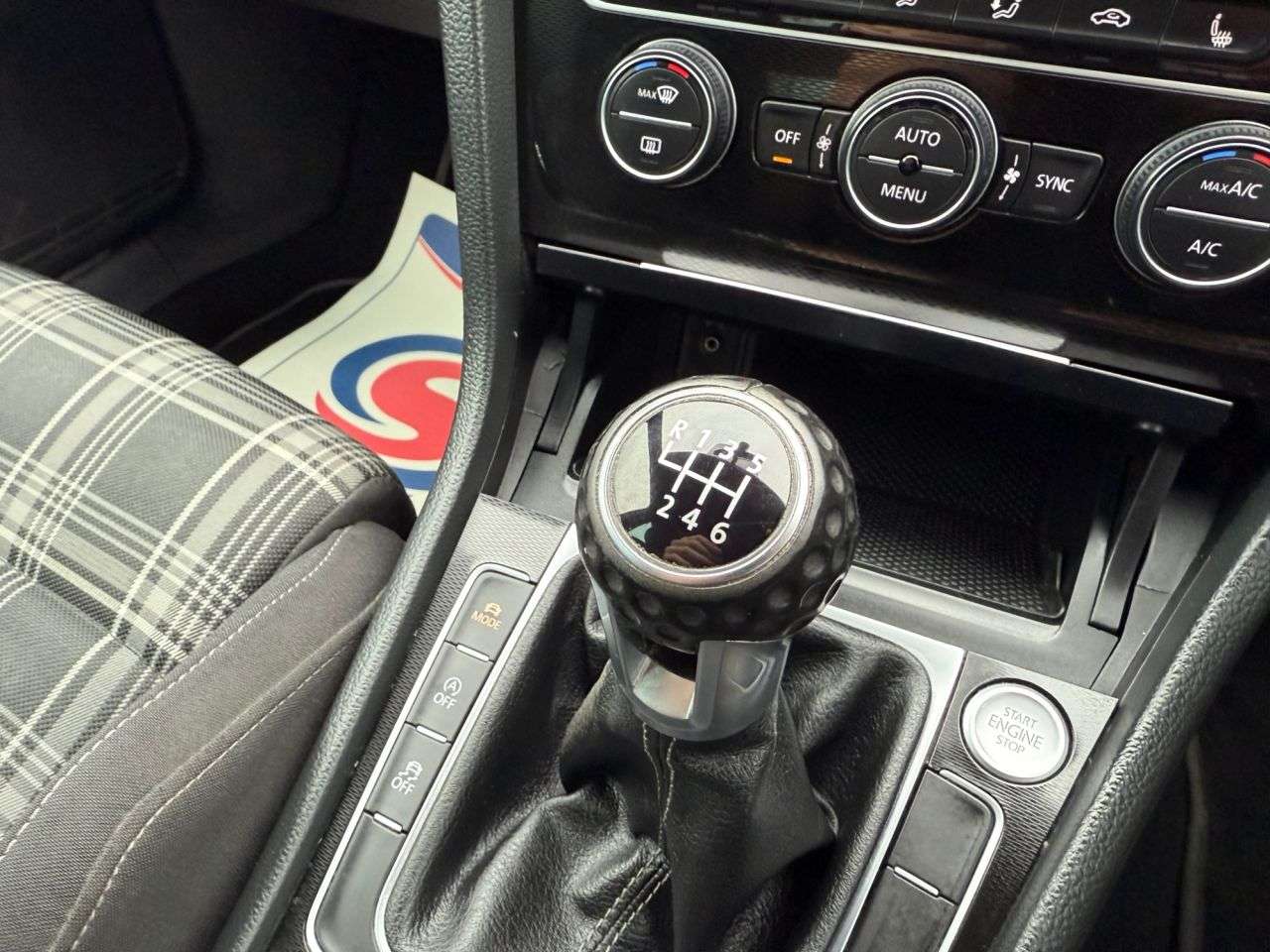 2016 VOLKSWAGEN GOLF 2016 VOLKSWAGEN GOLF