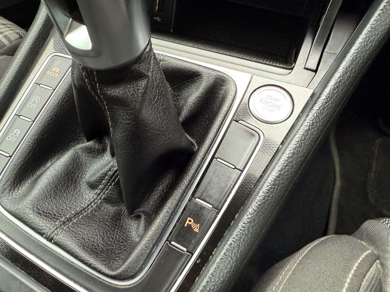 2016 VOLKSWAGEN GOLF 2016 VOLKSWAGEN GOLF