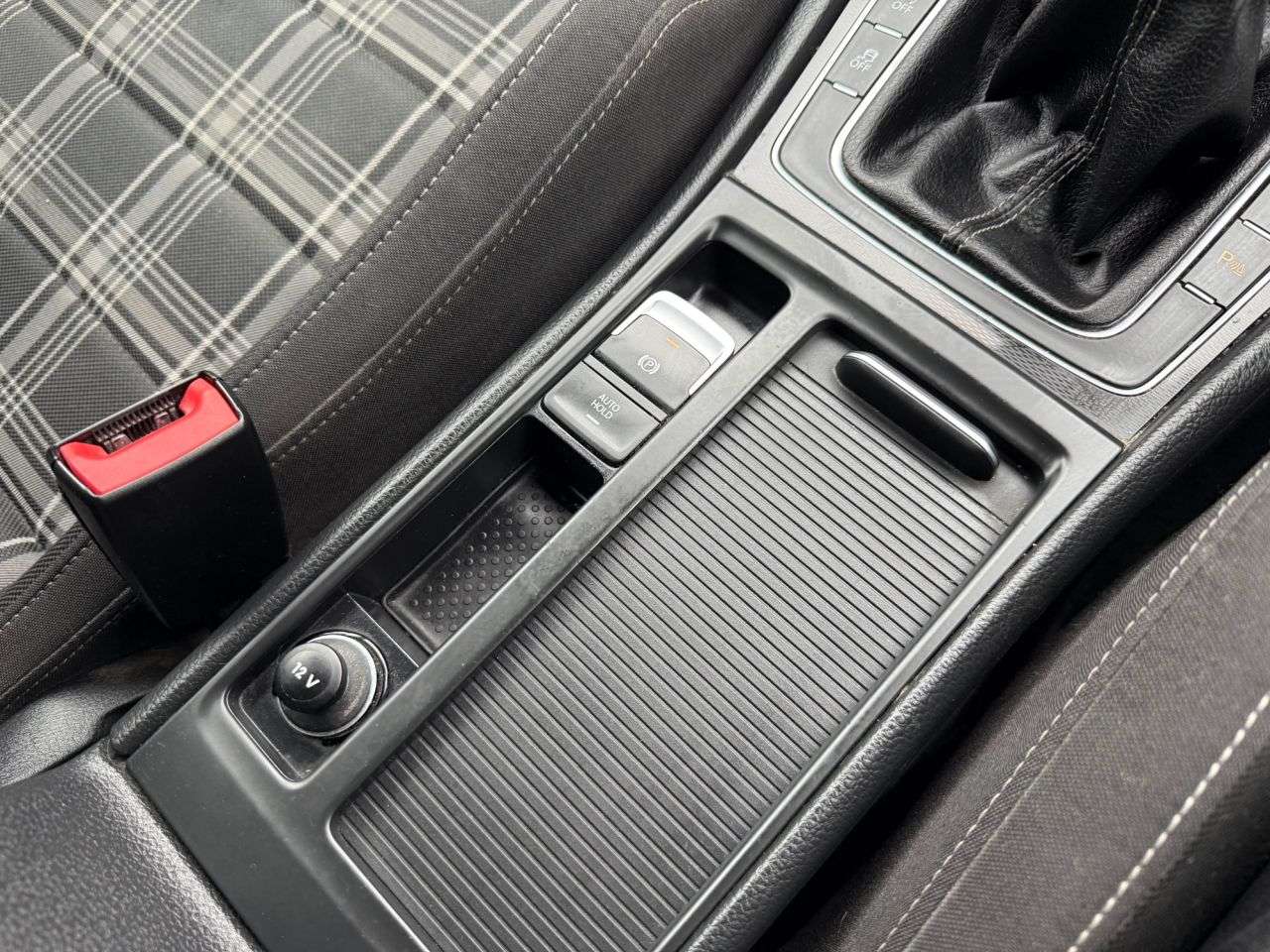 2016 VOLKSWAGEN GOLF 2016 VOLKSWAGEN GOLF