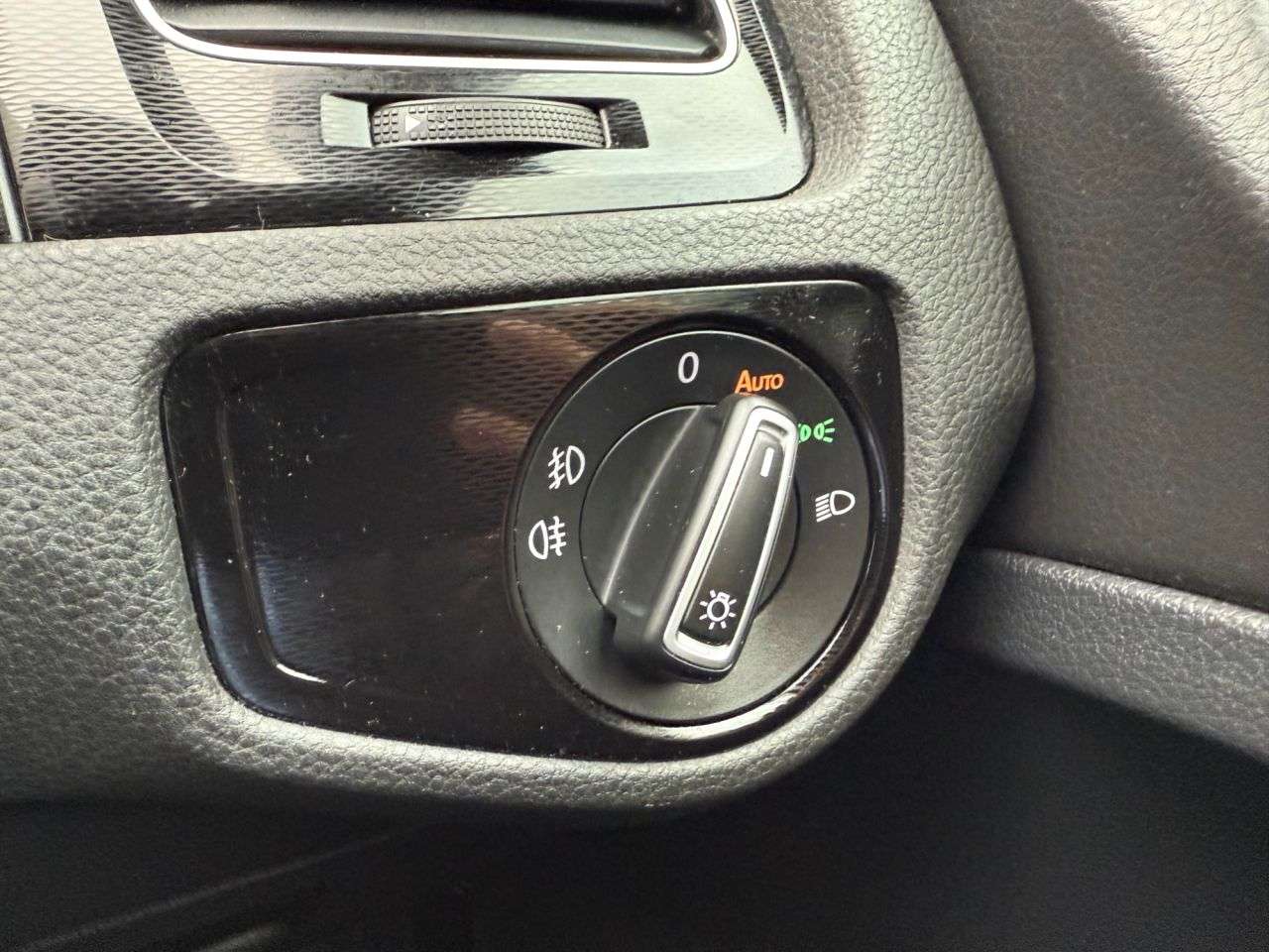 2016 VOLKSWAGEN GOLF 2016 VOLKSWAGEN GOLF