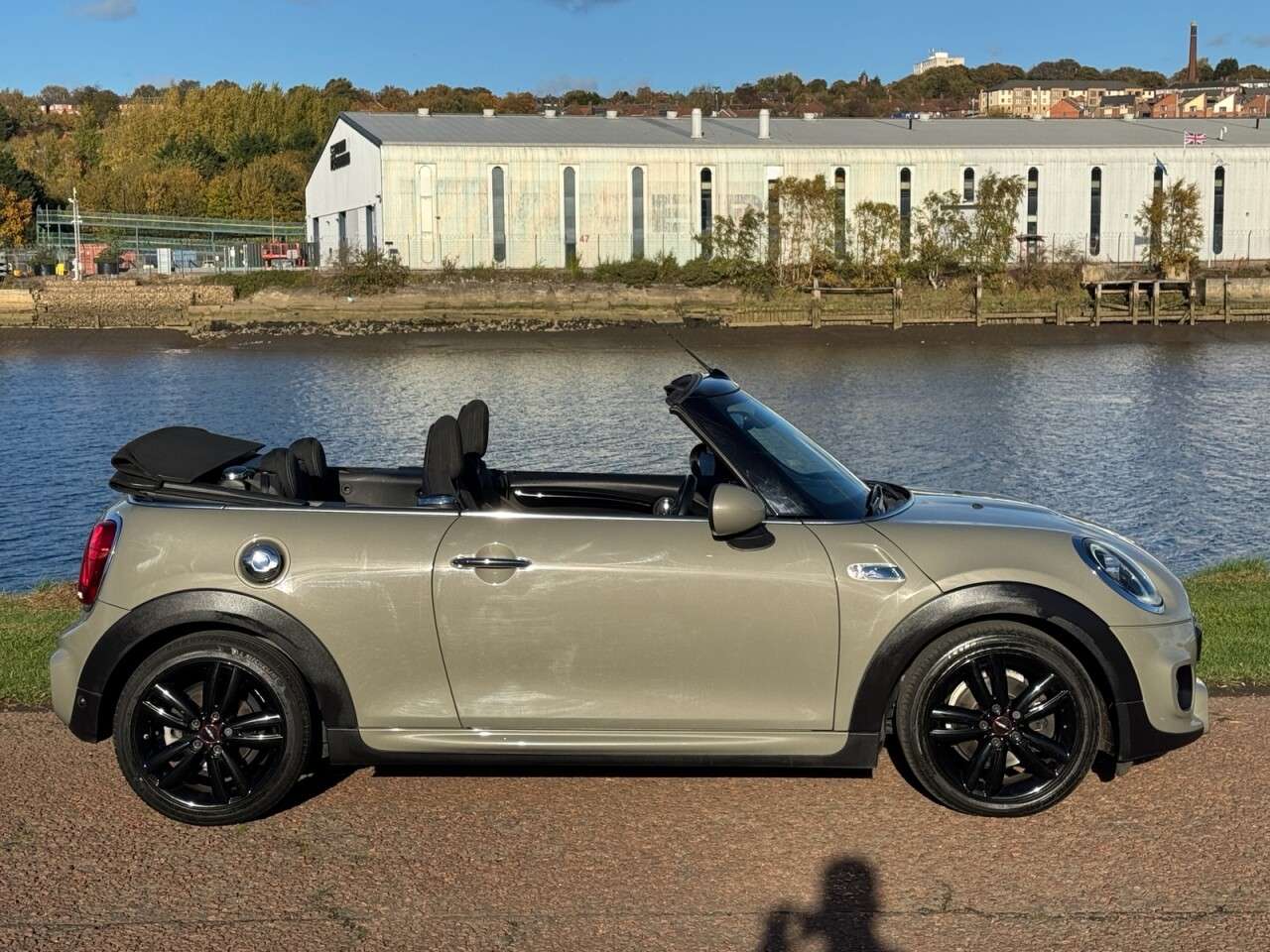 2018 MINI CONVERTIBLE 2018 MINI CONVERTIBLE