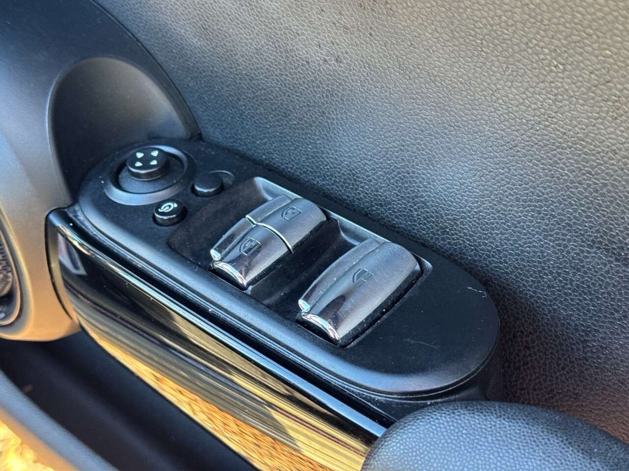 2018 MINI CONVERTIBLE 2018 MINI CONVERTIBLE